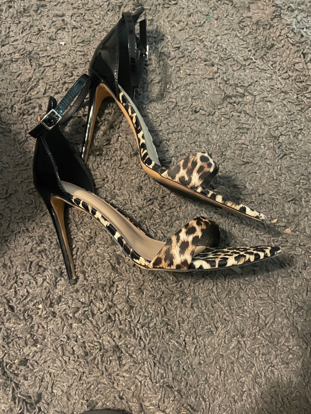 Leopard Print Pointed Toe Ankle Strap Heels - Black/Tan - Picture 5 of 7